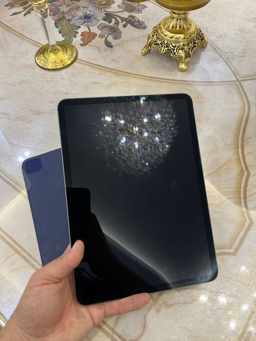 Ipad pro M2 2-pokaleniya