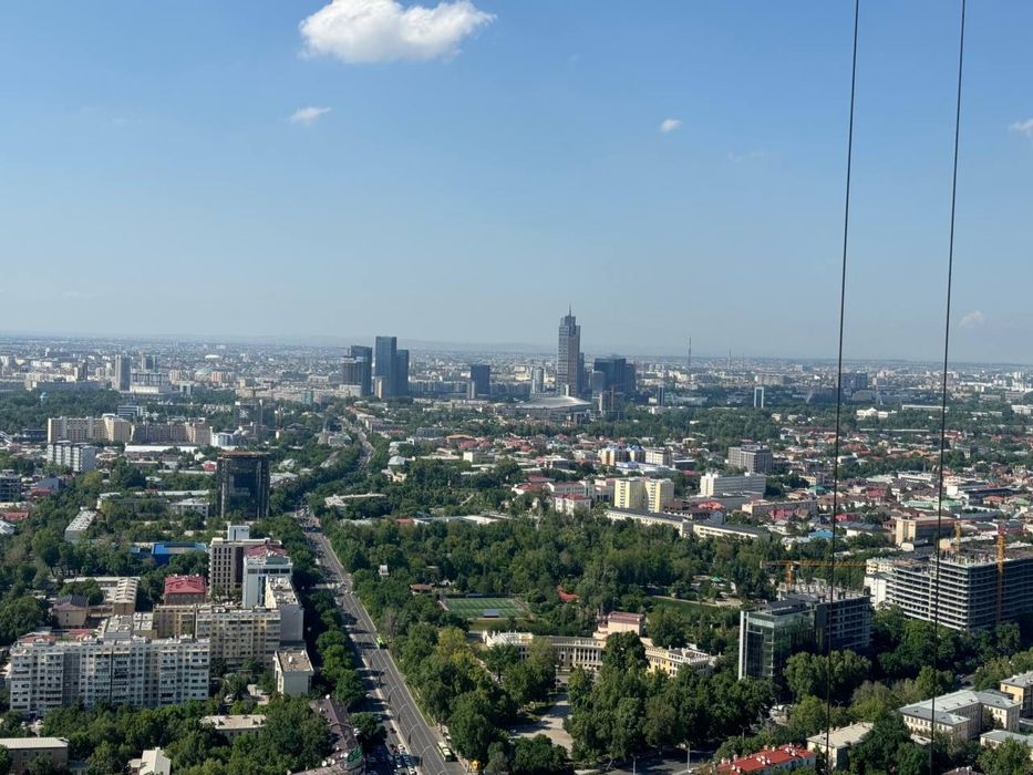 Новостройка ЖК Piramit Tower 2х комнатная 69м2 40 вом этаже !!!