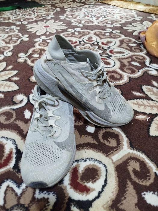 Кроссовки 45 размер