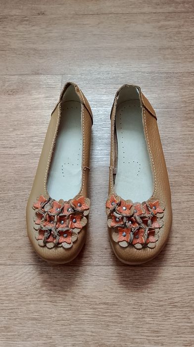 Обувь женская 37 размер