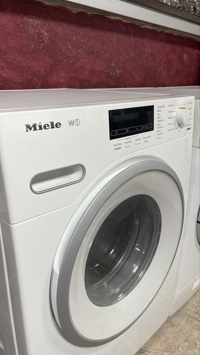 Masina de spalat rufe MIELE impecabila W1