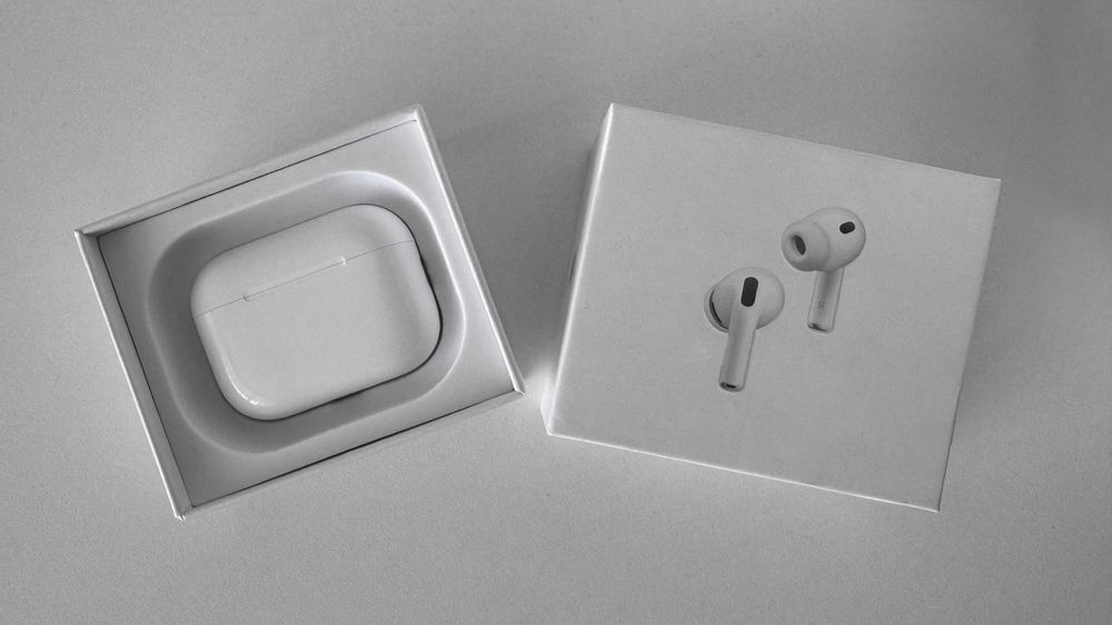 Слушалки AirPods Pro 3