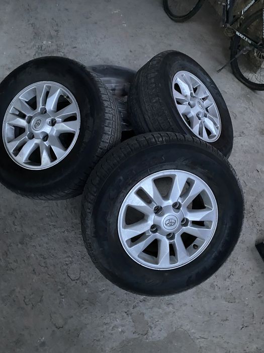 Запаска тойота ТЛК100,200