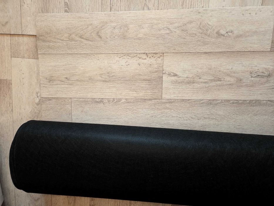 линолеум 2.5×2.5 новая не подошел размер название Бавария  за 15000 тн