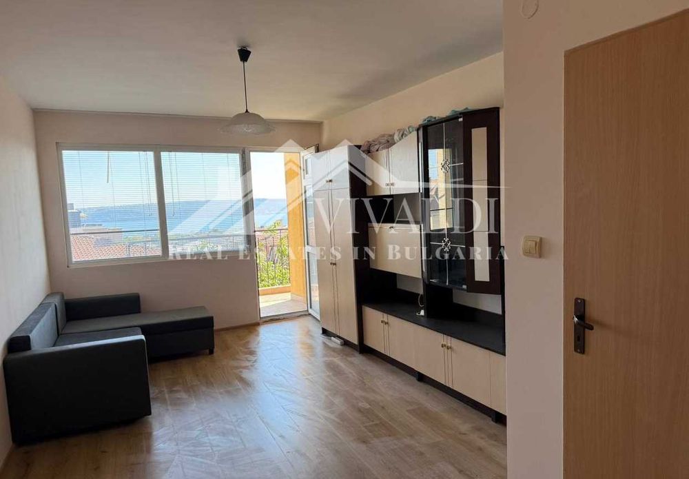 Продава 2-стаен апартамент, Бриз - морска гледка, 95 кв.м