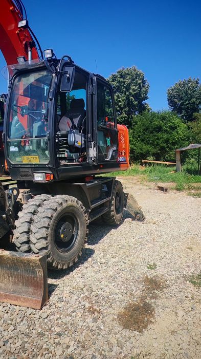 Hitachi ZX140W-6 2021 – 1100h – ANVELOPE NOI – OCAZIE