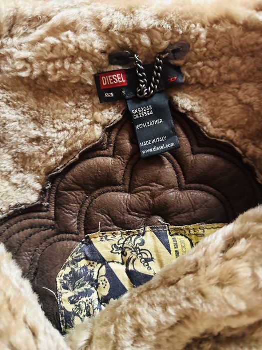 Cojoc de piele de dama, Diesel