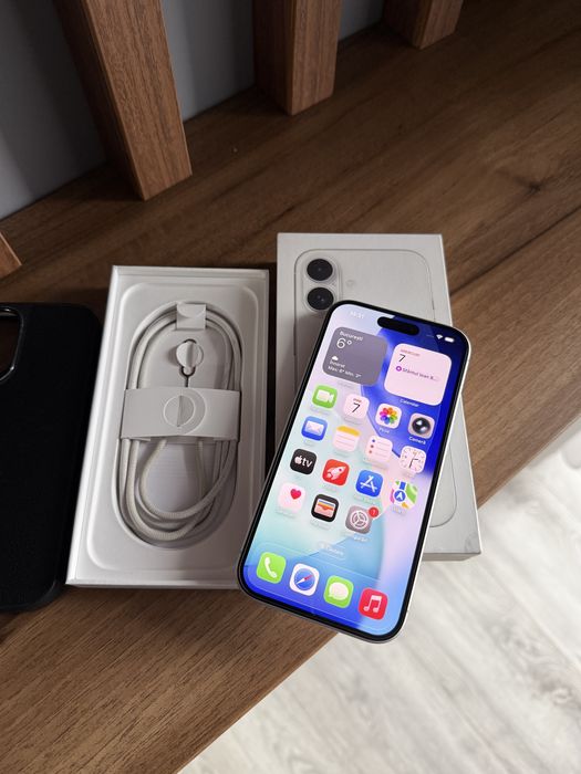 Iphone 16 - Ca Nou - Baterie 99%