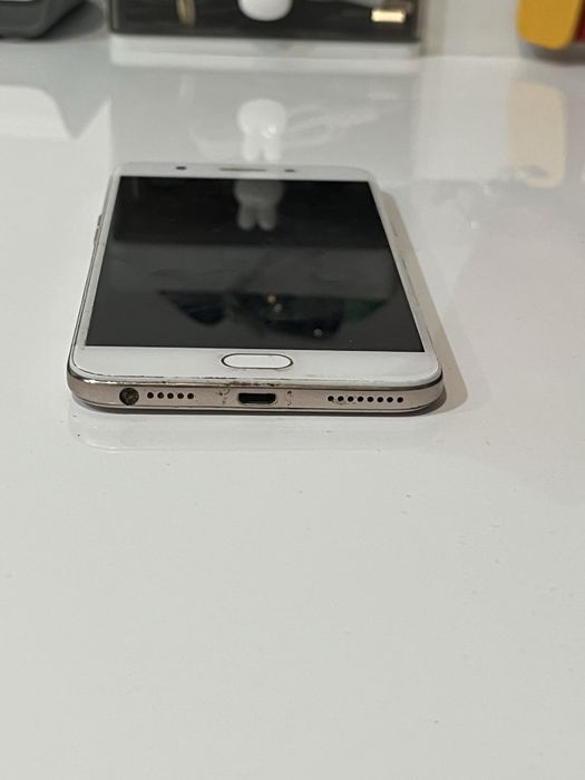 Telefon cu touchscreen oppo f7. Android 5