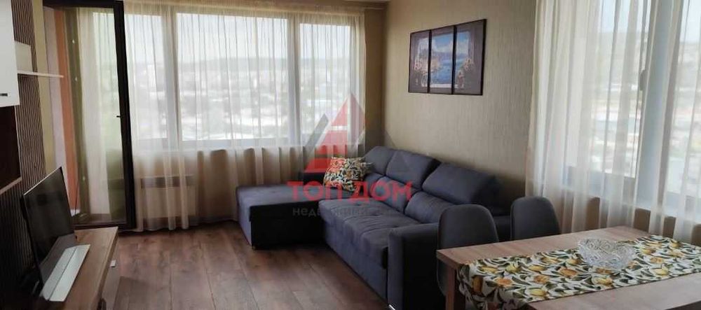 Дава се под наем Тристаен апартамент в Варна, Победа - 83 кв.м за 780 € - Снимка #2