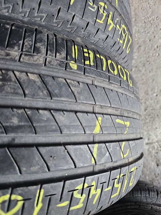215 45 18 vara bridgestone