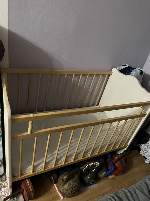 Манеж детский продается , уступка есть