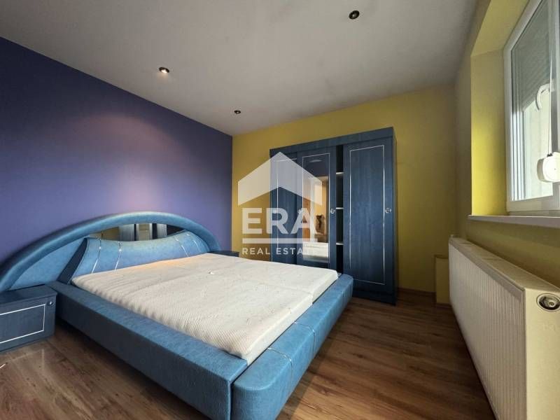 ЕКСКЛУЗИВНО! ЕРА ДРЪСТЪР предлага за продажба ​просторен четиристаен а