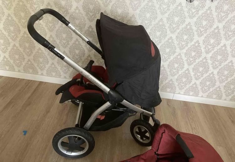 Продаю коляску 20 тысячи