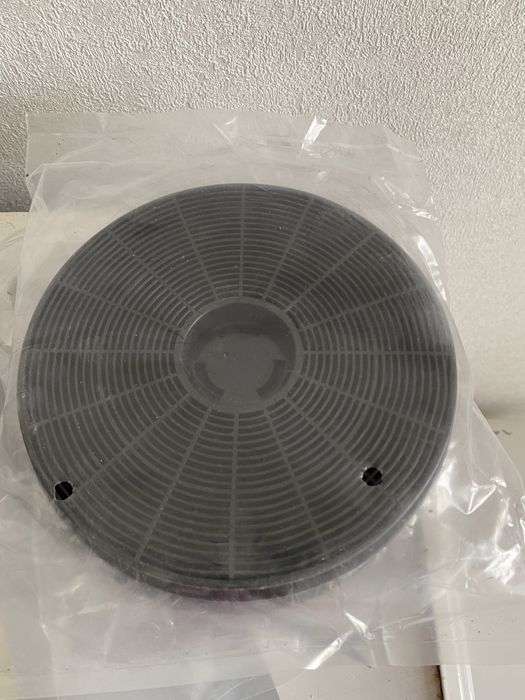 Продам фильтр для вытяжки новая