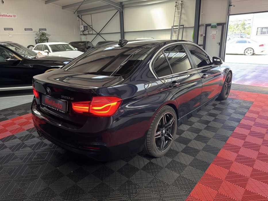 BMW 320D  automat