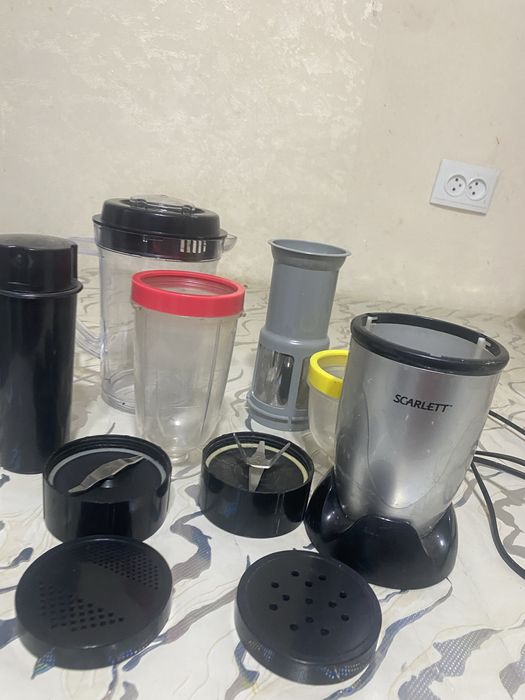 Продается блендер измельчитель срочно