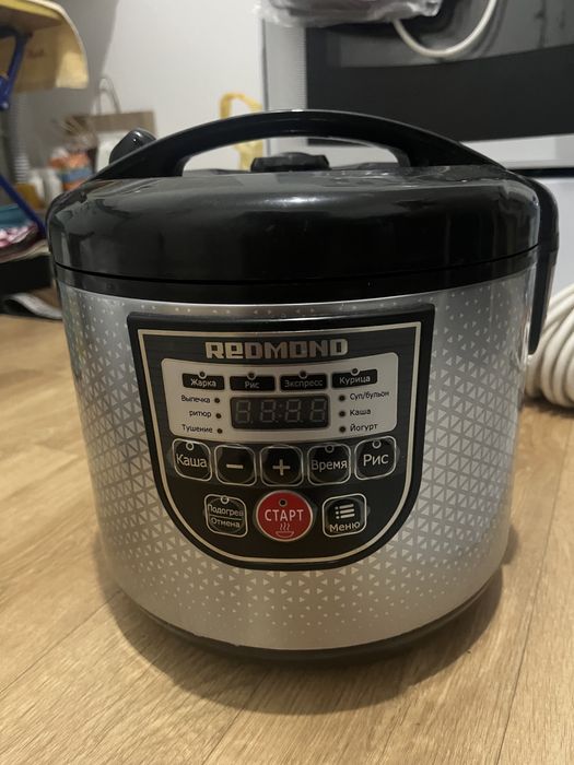 Мультиварка новая