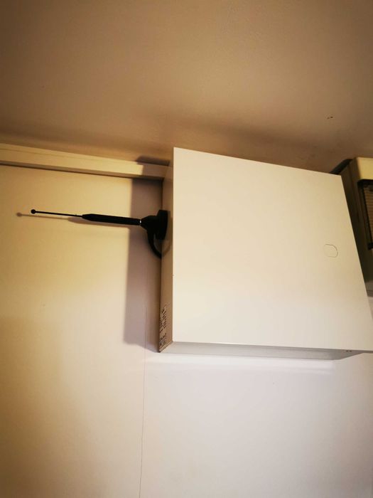 Kit sistem alarma profesionala Paradox K32LCD+ GSM senzori DCT2 PMD2P