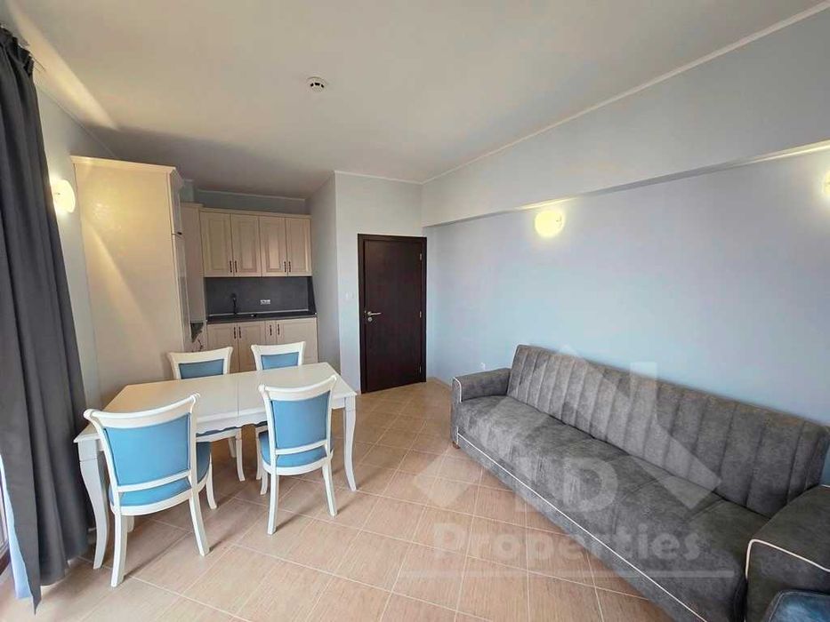 2-стаен апартамент с изглед към морето, Златни пясъци