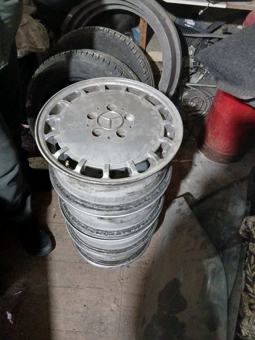 Продам титановые диски на мерс