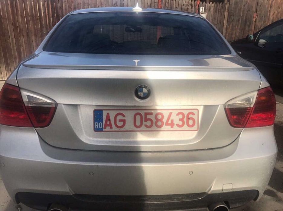 Negru Lucios *PROMOTIE Eleron Portbagaj BMW E90 LIP codita F30 F32 F36