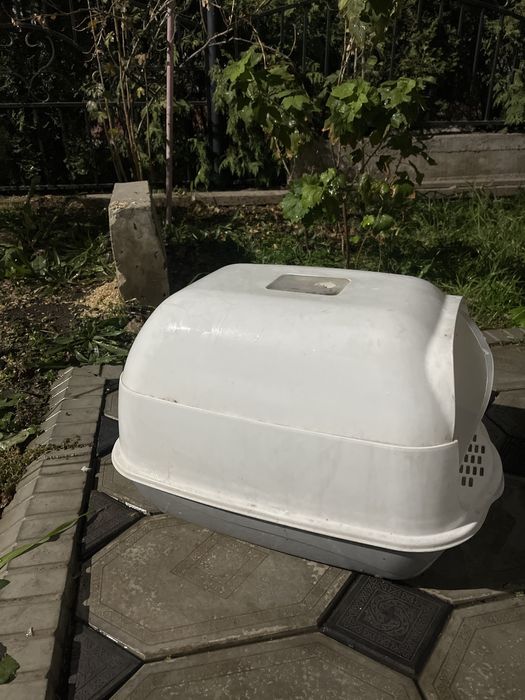 Прадается Туалет для кошки