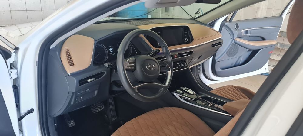 Машина легковая в аренду