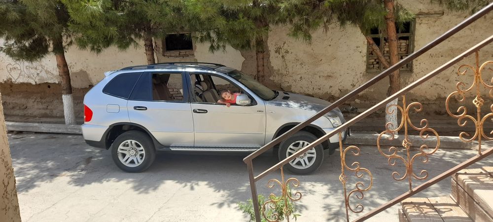 Шуанг хуан ( БМВ Х5 Китайский вариант]