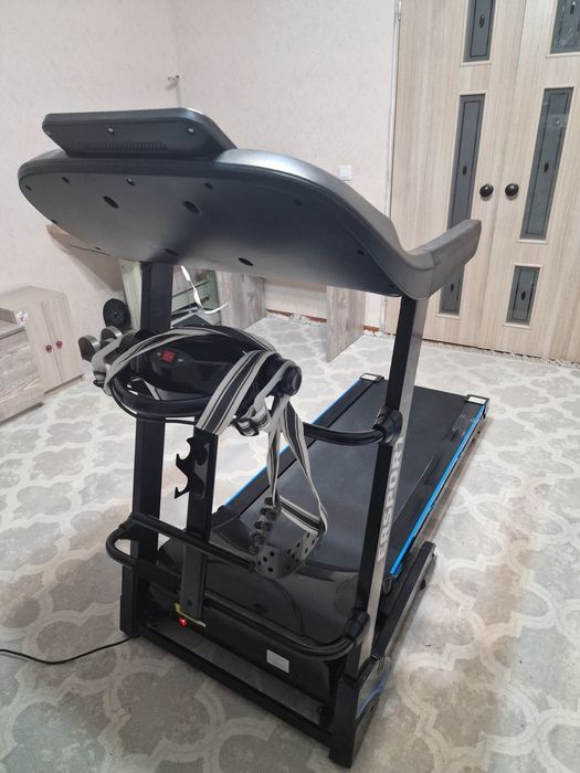 Продам беговую дорожку