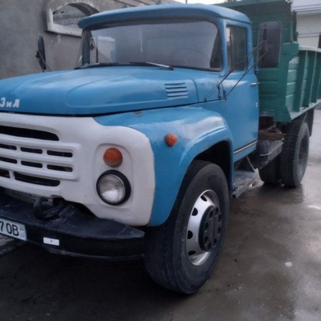 Zil 1982 yil koʻk