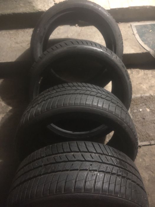 Cauciucuri de iarna M-S Barum Polaris 5 V XL 235/40 r19