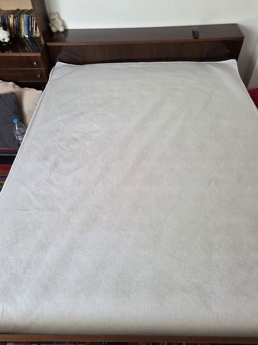 Спалня с матрак 140/190