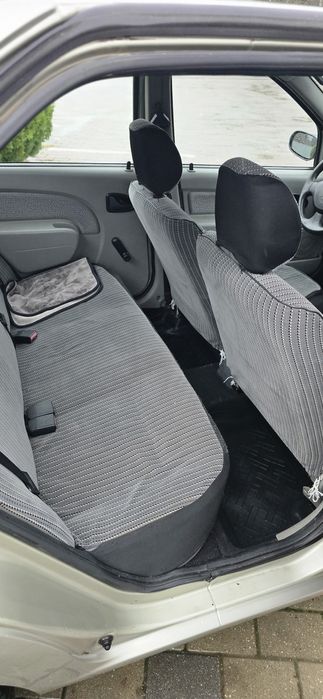 Dacia logan 1.6mpi/ laureat/2006