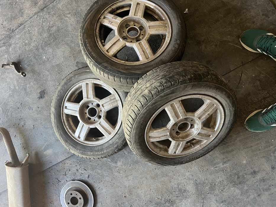 Продам торусы 14р