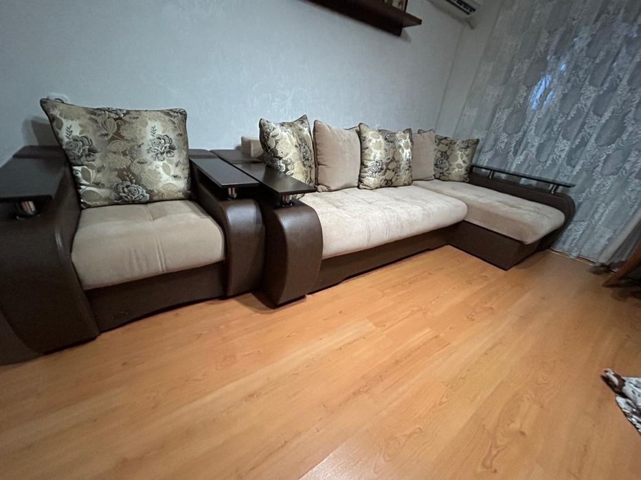 Продам диван с креслом