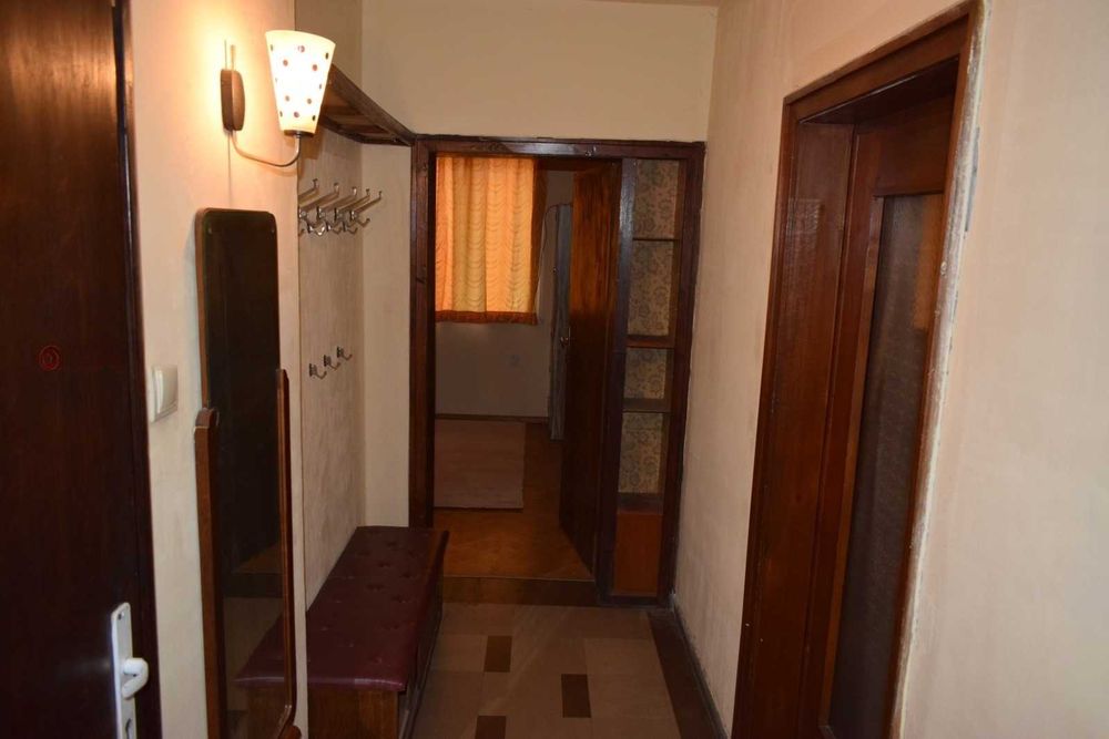 Дава се под наем Двустаен апартамент в София, Център - 50 кв.м за 400 € - Снимка #16