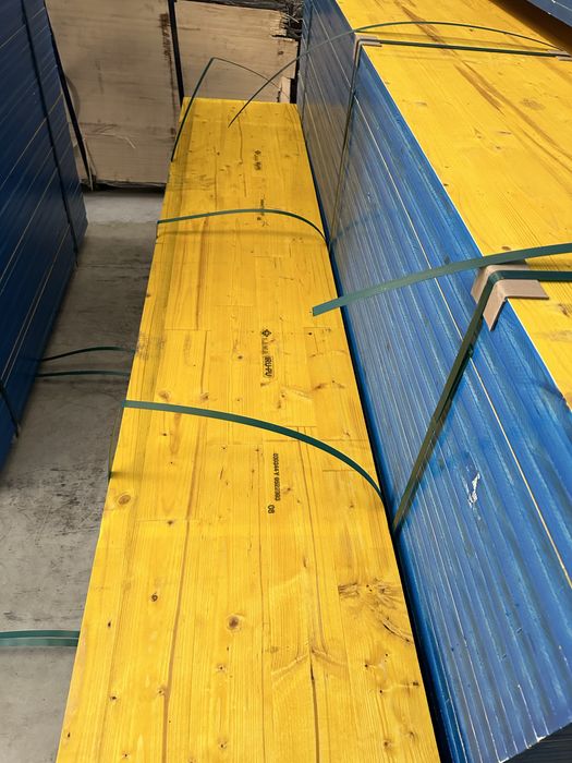 Placa galbena pentru cofrare cofraje Doka Tego panouri LANA PERI foi