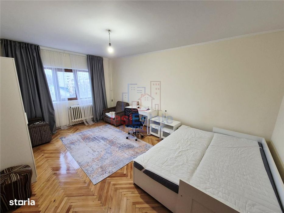 Apartament cu o camera de inchiriat
