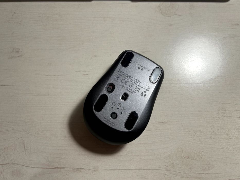 мышь Logitech MX Anywhere 3s