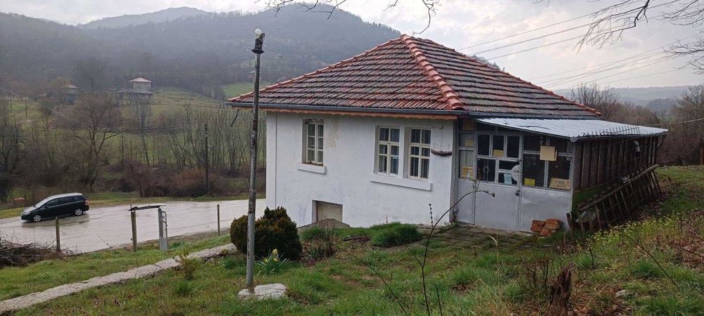 Продавам къща в Еленския балкан