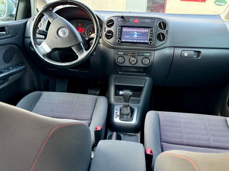 Volkswagen Golf Plus 2008 – Cutie Automată – 4 Uși
