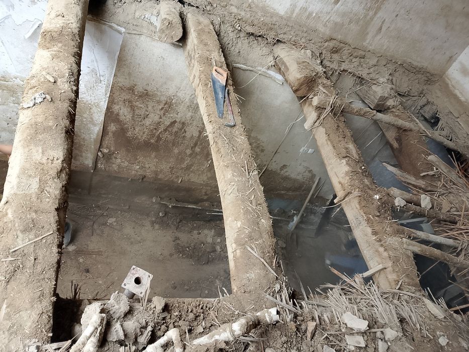 Uydan chiqqan tosinlar sotiladi uzunligi 3-4 metr.