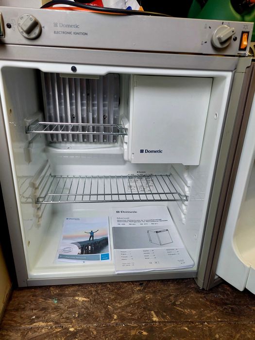 къмпинг фризер  на газ