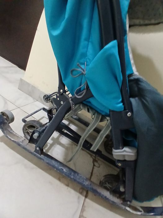 Продам сани -коляску