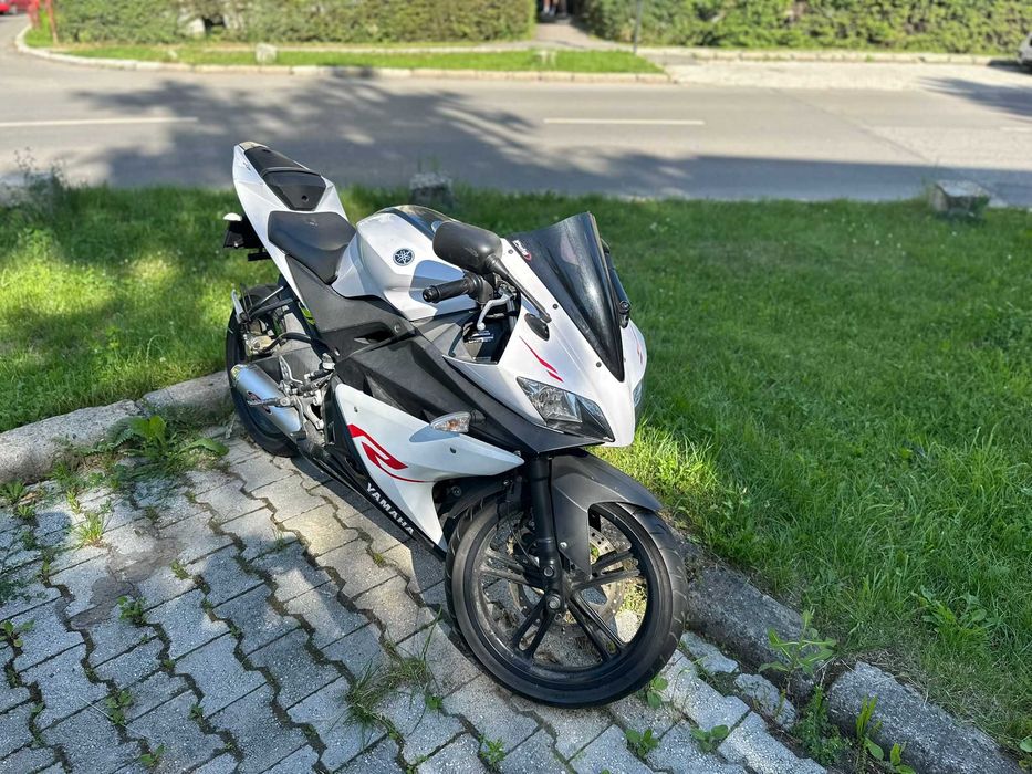 Motocicletă Yamaha yzf r125 2008