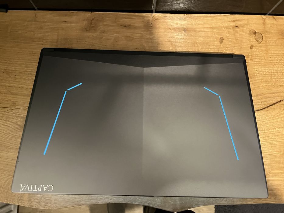 Laptop Gaming Captiva / Clevo  NOU