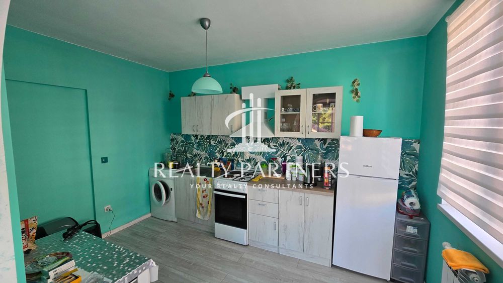 Продава се Етаж от къща в Перник, Байкушева махала - 102 кв.м за 932 €/кв.м - Снимка #2