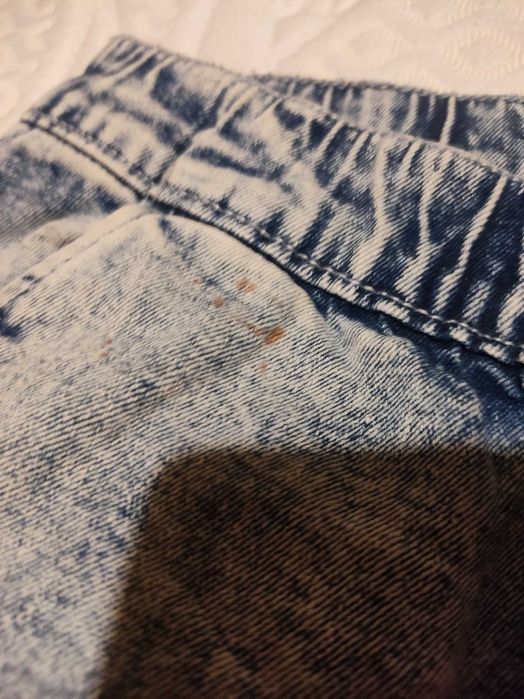 Детски дънки за момиче.