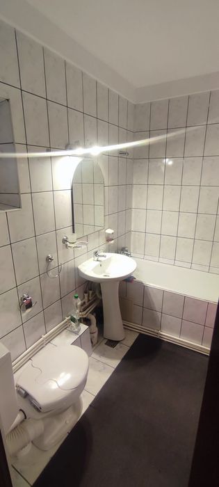 Vând ap.2 camere 56 mp+7 m balcon, pod